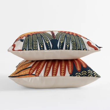 Bílý povlak na polštář s barevným ptákem DALI 45x45 cm