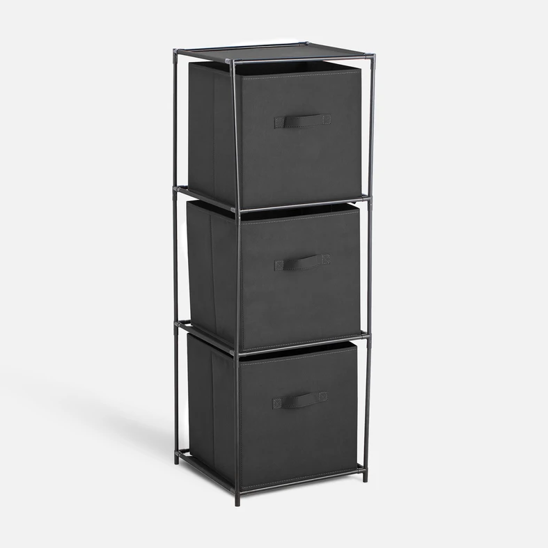 Lekki regał z trzema koszami z poliestru.