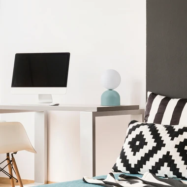 Stolní lampa podstavec v mátově zelené barvě MIKI