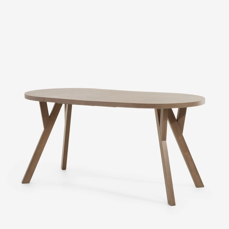 Rozłożony blat do stołu o dwie dodatkowe wstawki.