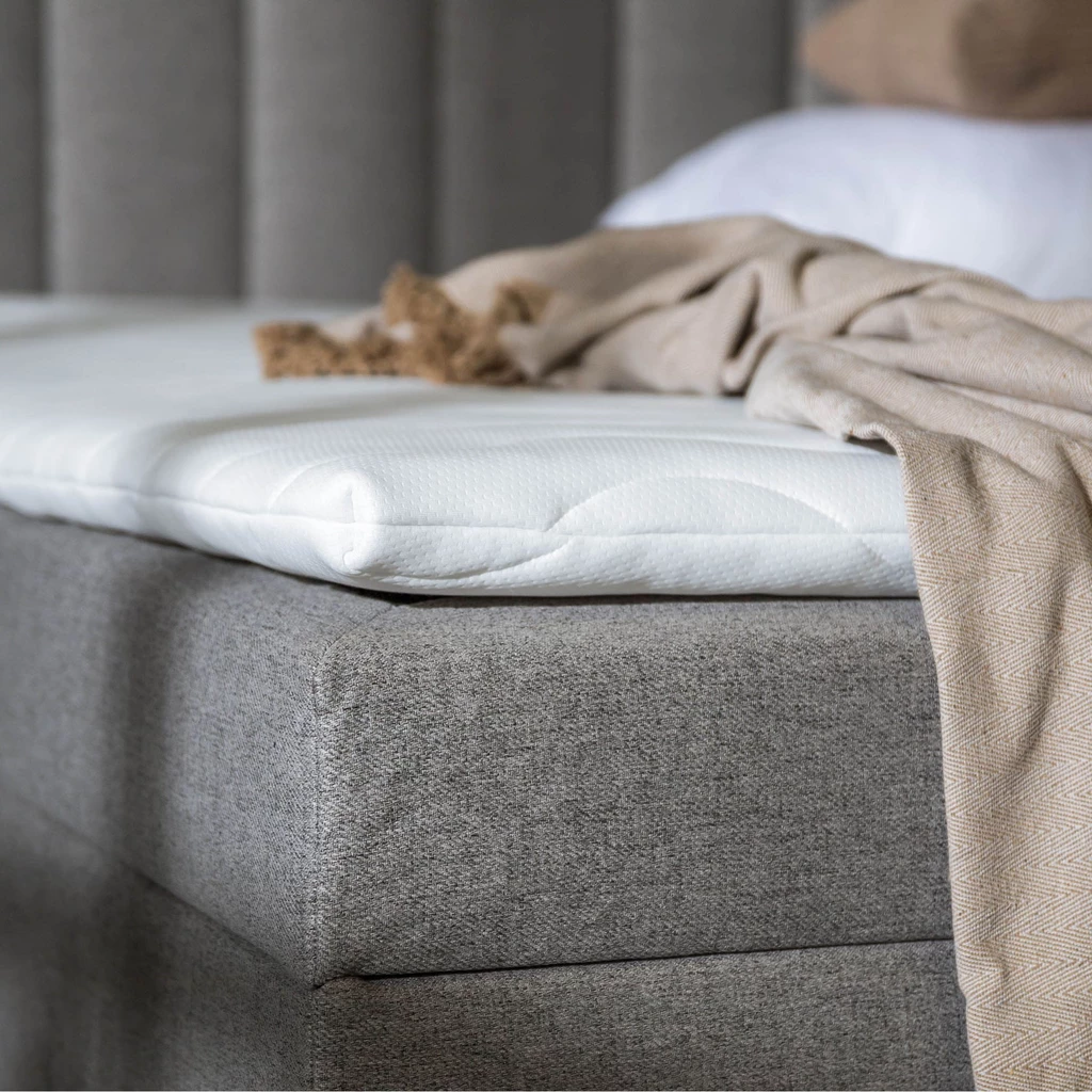 Postel boxspring s topperem šedá PEDRO PU 140x200 cm