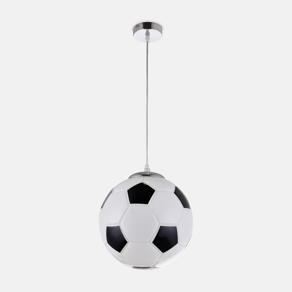 Lampa PIŁKA - idealna do pokoju przyszłego piłkarza oraz sympatyka sportu. 