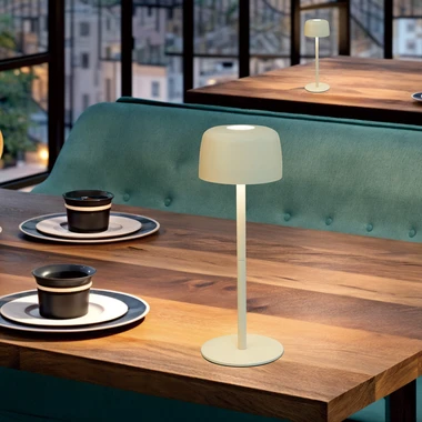 Stolní lampa LED IP44 zelená POCO