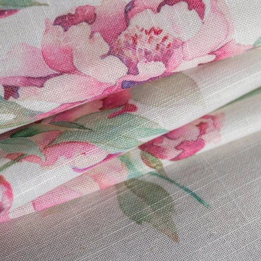 Ubrus s růžovými květy GARDENIC 140x220 cm