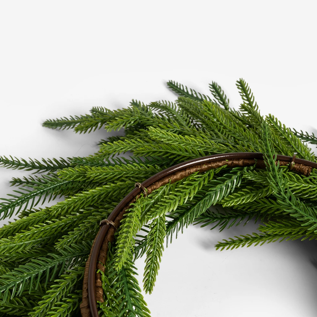 Vánoční věnec zelený 40 cm