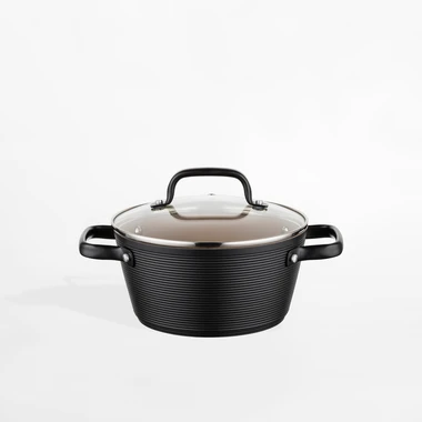 Hliníkový hrnec s poklicí CARINA BLACK 2,2 l