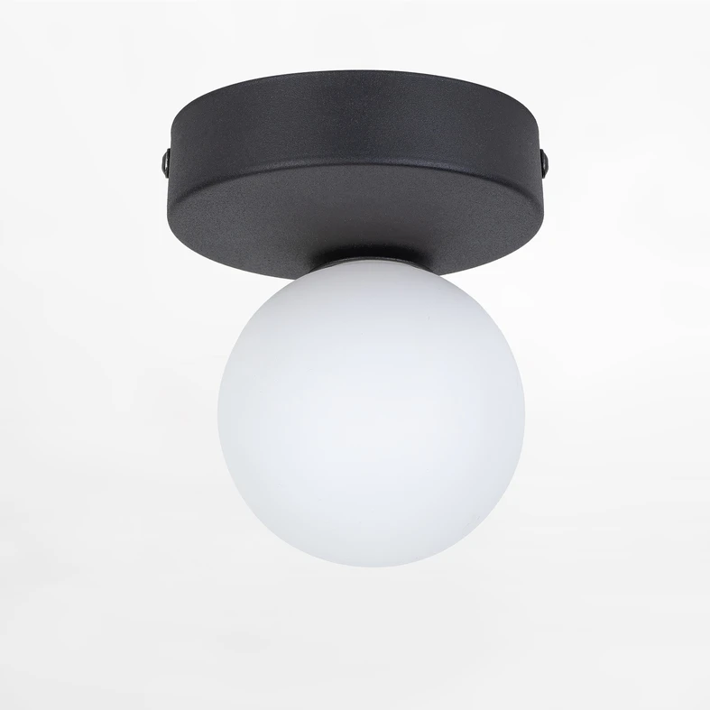 Oprawa lampy przystosowana została dla żarówki LED typu G9 o mocy maksymalnej 9W.