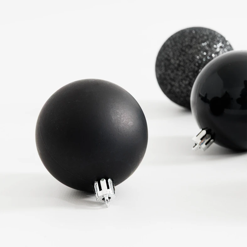 Vánoční baňky 6 cm černé 16 ks