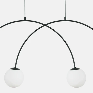 Černé závěsné svítidlo 4 kulovitá stínidla NOVA.