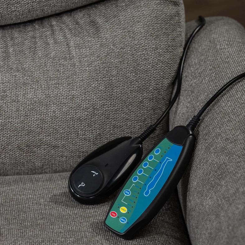 Šedé křeslo s relaxační a masážní funkcí EXOLI