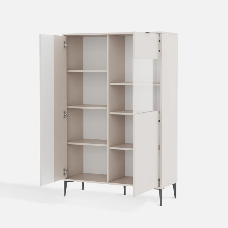 Witryna niska INERTIA kaszmir Witryna 152 cm z przeszkleniem – miejsce na dekoracje i schowek na codzienne drobiazgi.