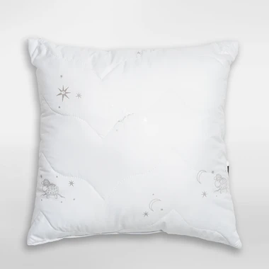 Bílý polštář SHEEP 40x40 cm