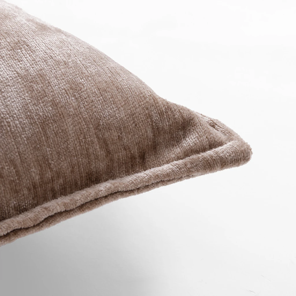 Brązowa poszewka poliestrowa