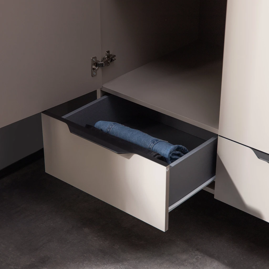 Šatní skříň se zásuvkami cappuccino DAMIEN