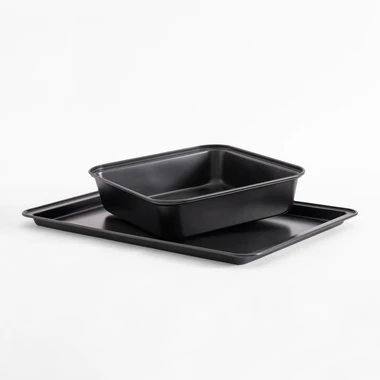 Černý pekáč 23x22 cm