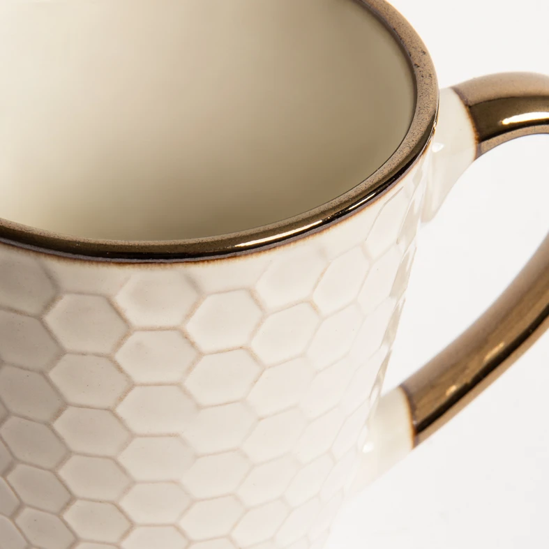 Keramický hrnek plást medu BRESCA 360 ml