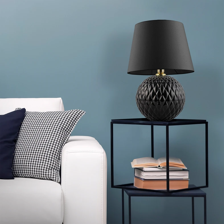 Lampa stołowa czarna SANTANA