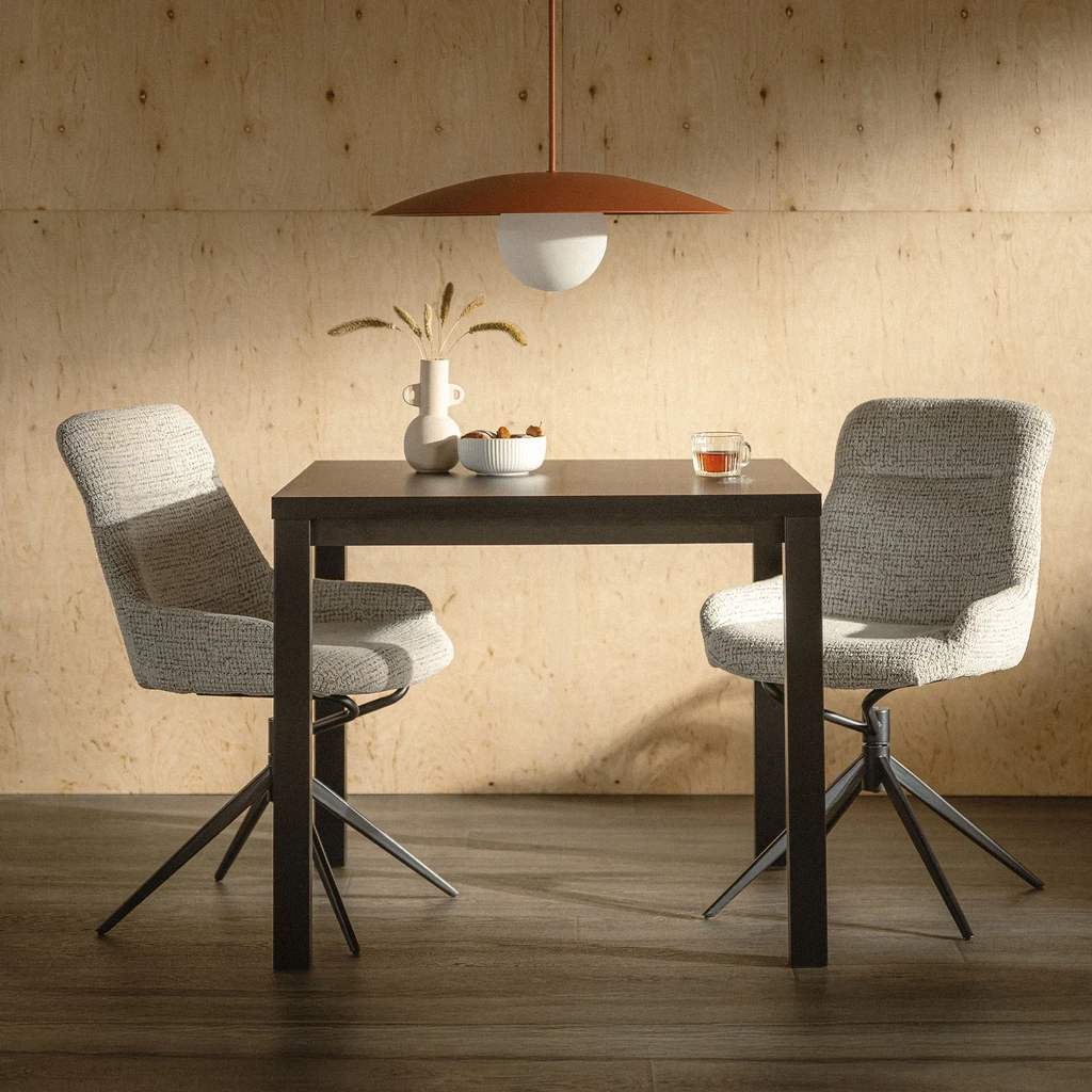 Malý stůl černý mat JUNI 90 cm