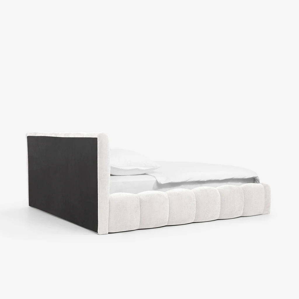 Powierzchnia odporna na zaciągnięcia sprawdza się w domach, gdzie mieszkają zwierzęta.