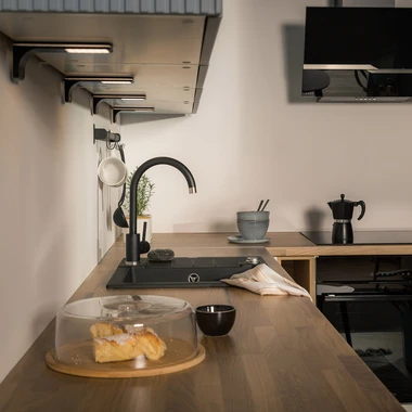 Kulaté bambusové prkénko s víkem 28,2 cm