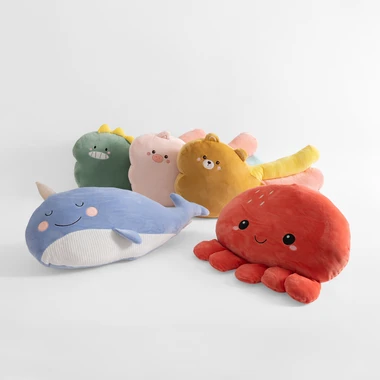 Plyšový polštářek dinosaur RAINBOW 25x55 cm