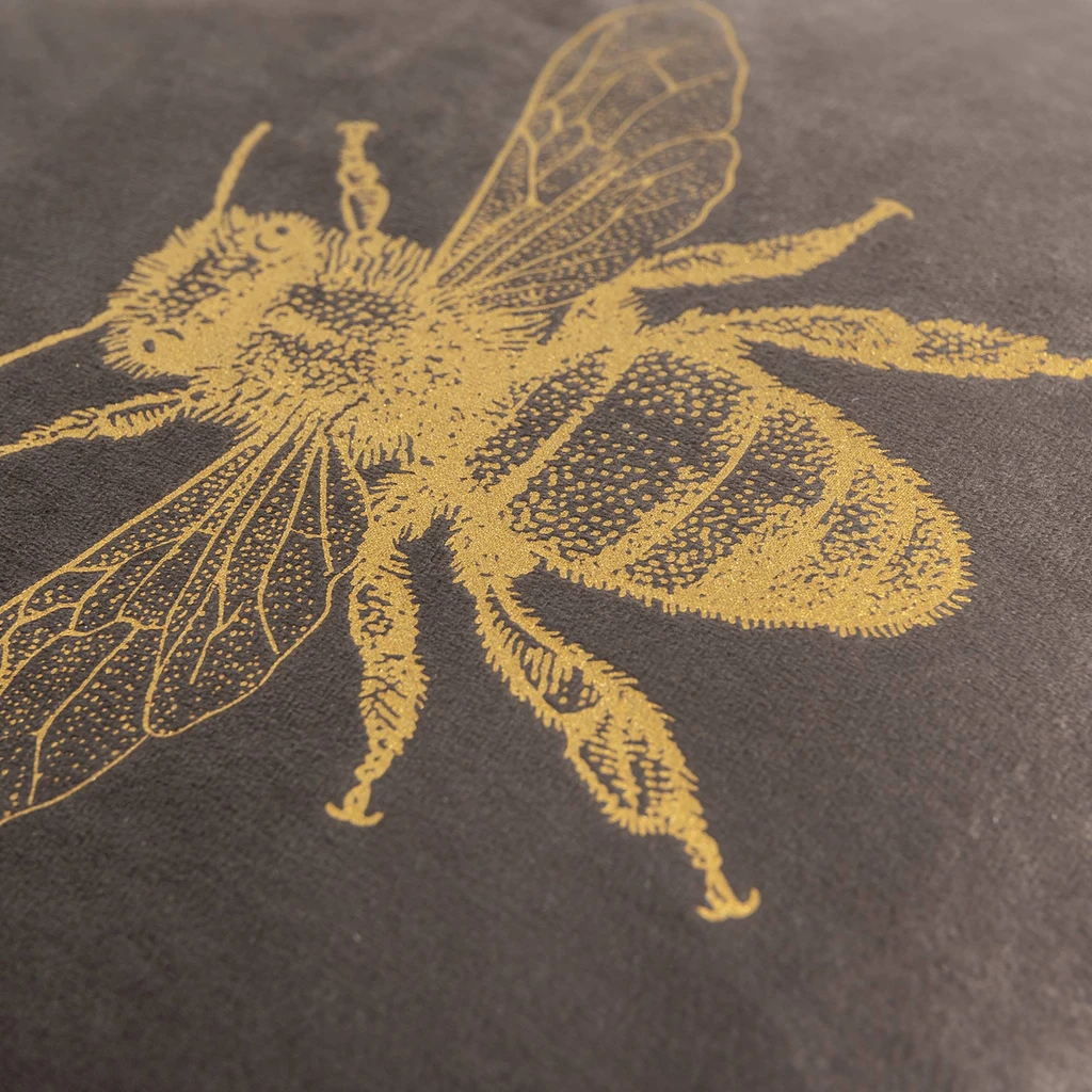 Dekorační šedý povlak na polštář s včelou AURE 45x45 cm