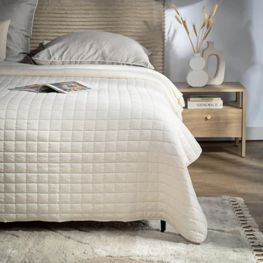 Krémový přehoz na postel GISELLE 180x200 cm