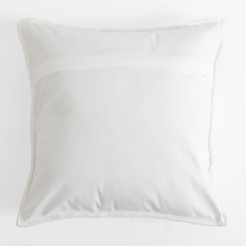 Szenilowa kremowa poszewka ozdobna