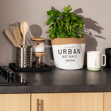 Porcelánový hrnek s motivem stromu 400 ml