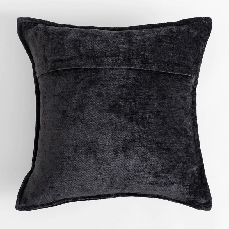 Czarna poszewka poliestrowa