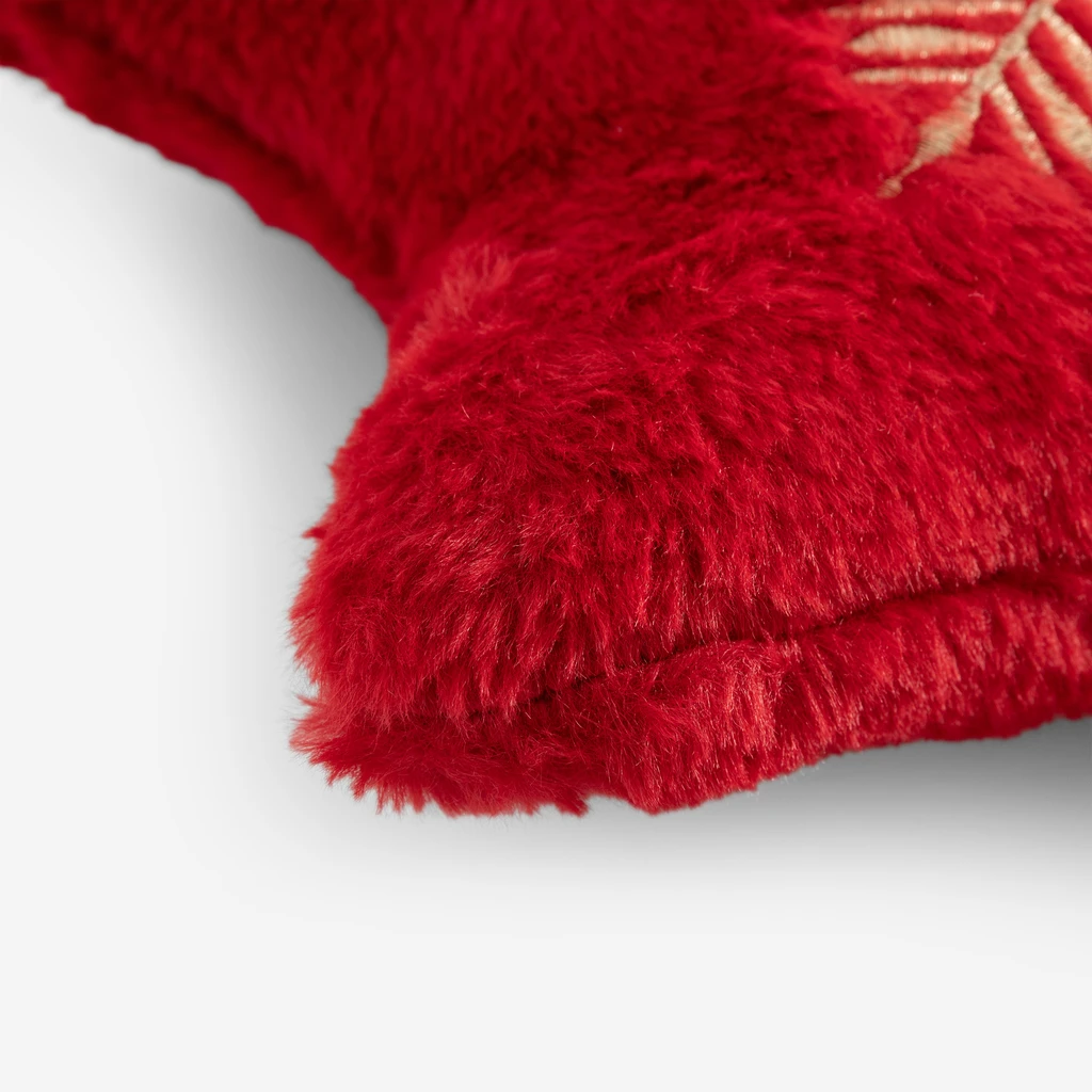 Vánoční červený polštář ve tvaru hvězdy se sněhovou vločkou STAR 35x35 cm