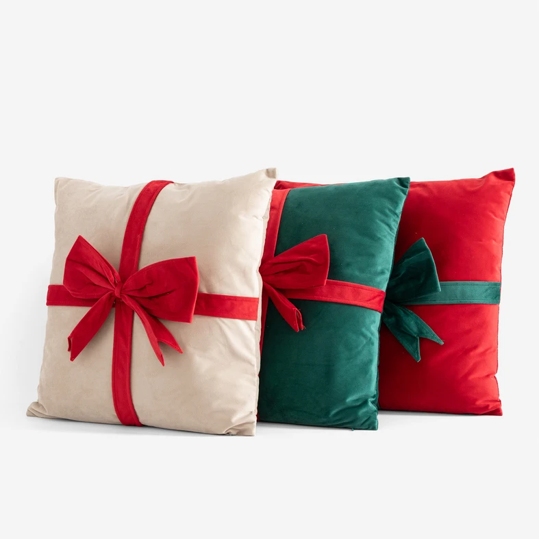 Polštář s mašlí červený GIFT 45x45 cm