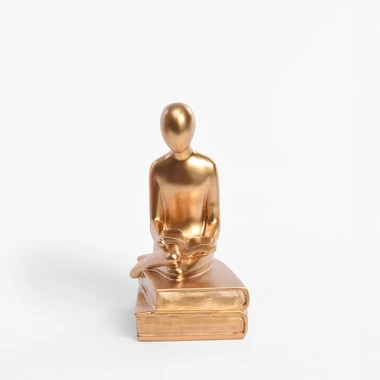 Zlatá dekorativní figurka 12,5x20 cm