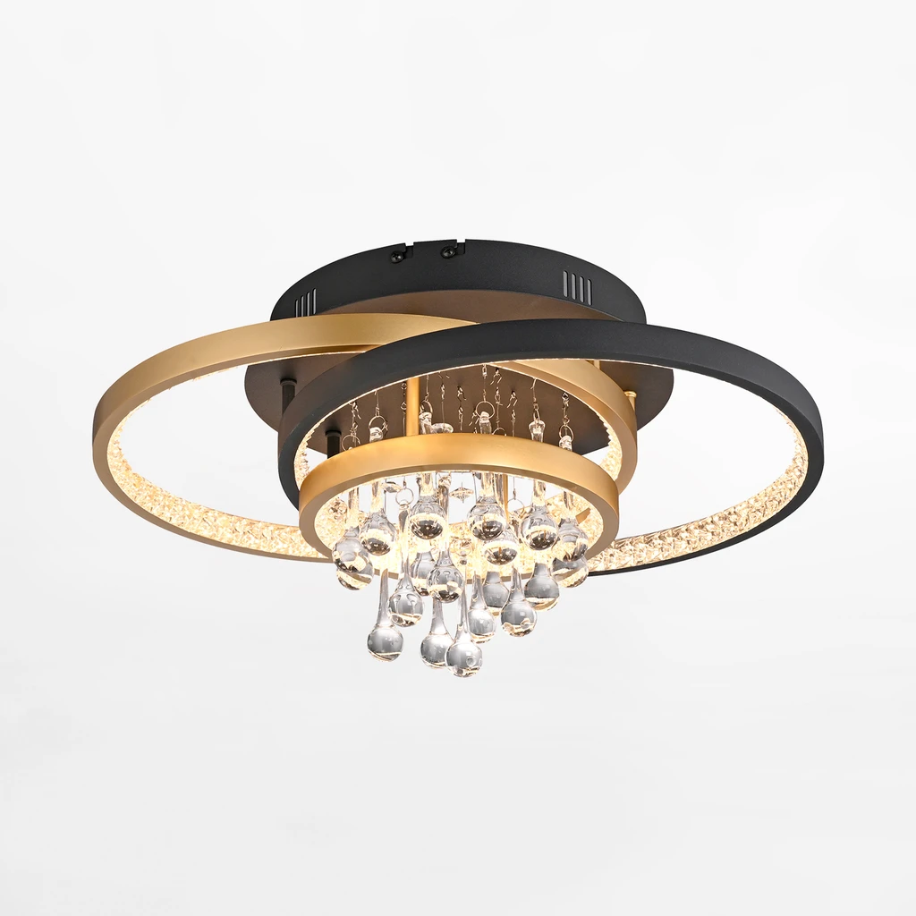 Unikalny styl lampy sufitowej ROTAZO LED przyciągnie wzrok i nada nowoczesnemu wnętrzu lekkiego akcentu glamour.