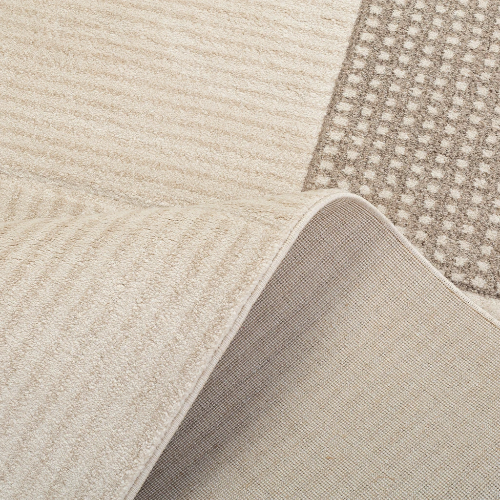 Koberec s geometrickým vzorem SILVA krémový 120x170 cm