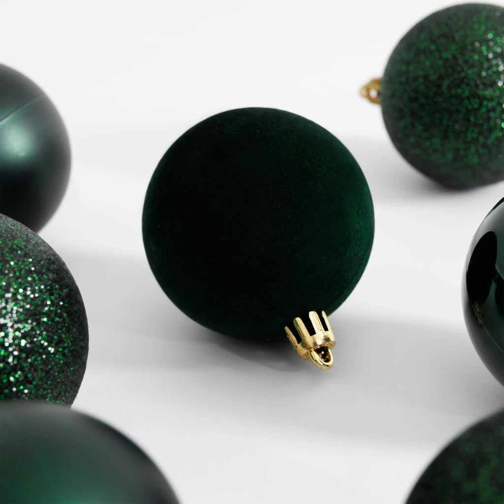 Vánoční baňky 6 cm zelené 16 ks